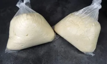 Моє фірмове тісто для пиріжків у пакеті: секрет ідеальної випічки з відпочинком у холодильнику